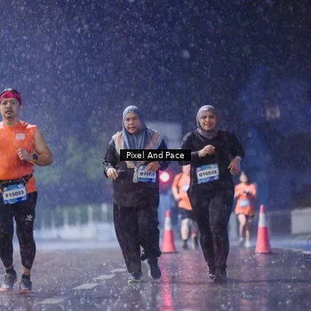 Runner Photo 7866691