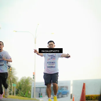 Runner Photo 7866766