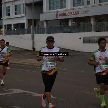 Runner Photo 7866770
