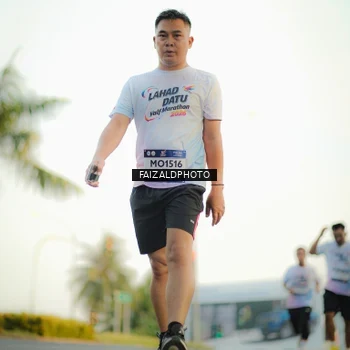 Runner Photo 7866771
