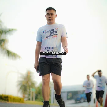 Runner Photo 7866783