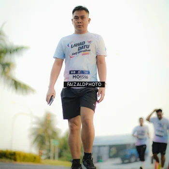 Runner Photo 7866785