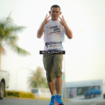 Runner Photo 7866868