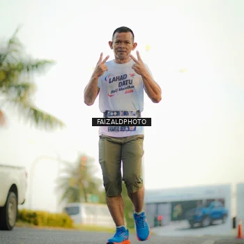 Runner Photo 7866875