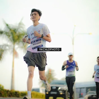 Runner Photo 7866929