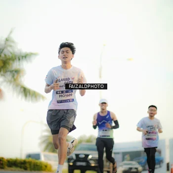 Runner Photo 7866943