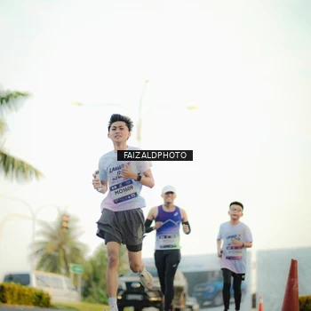 Runner Photo 7866955