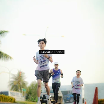 Runner Photo 7866960