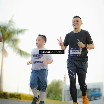Runner Photo 7867085