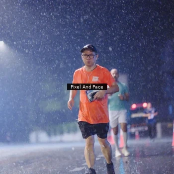 Runner Photo 7867091