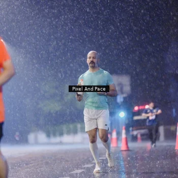 Runner Photo 7867101
