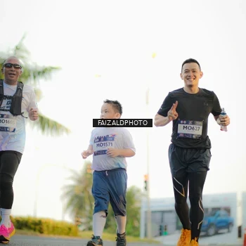 Runner Photo 7867114