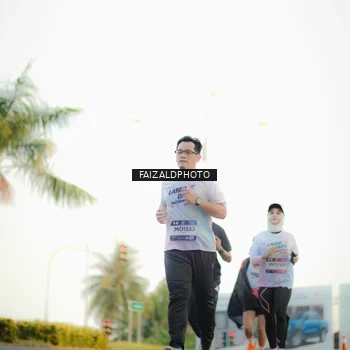 Runner Photo 7867263