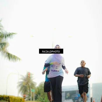 Runner Photo 7867321