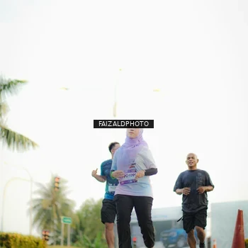 Runner Photo 7867337