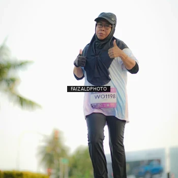 Runner Photo 7867360