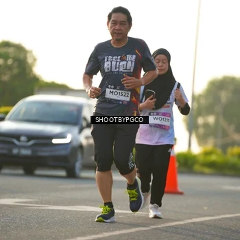 Runner Photo 7867498