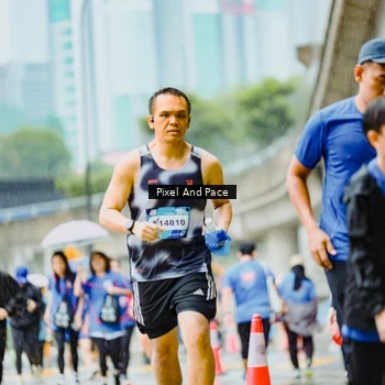 Runner Photo 7867770