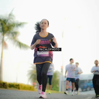 Runner Photo 7867863