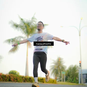 Runner Photo 7867904