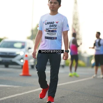 Runner Photo 7868268