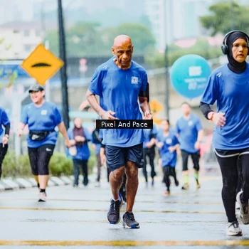Runner Photo 7868284