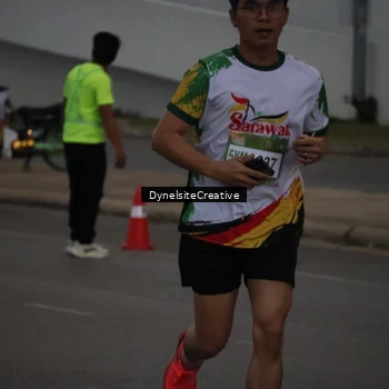 Runner Photo 7868302