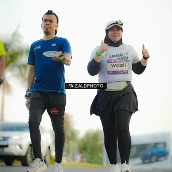 Runner Photo 7868351