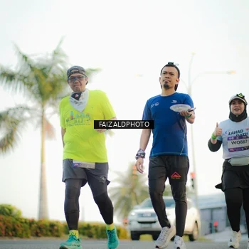 Runner Photo 7868359