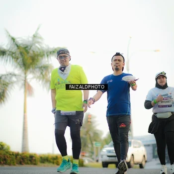 Runner Photo 7868367