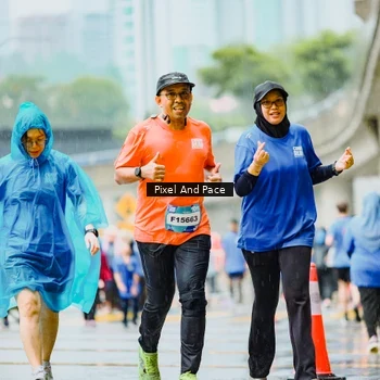 Runner Photo 7868375