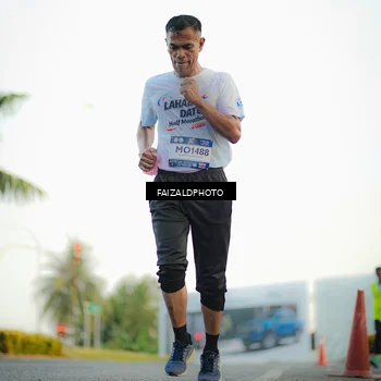 Runner Photo 7868385