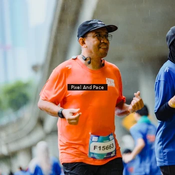 Runner Photo 7868403