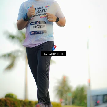 Runner Photo 7868415
