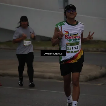 Runner Photo 7868421