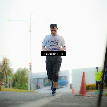 Runner Photo 7868423