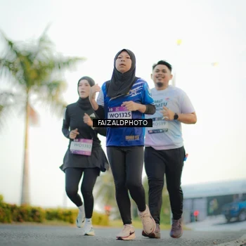 Runner Photo 7868464