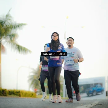 Runner Photo 7868472