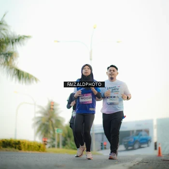 Runner Photo 7868474