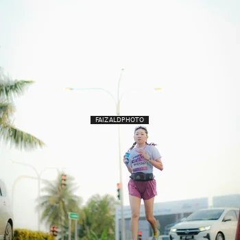 Runner Photo 7868572
