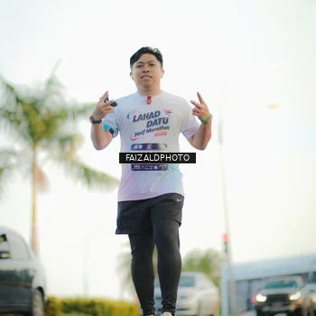 Runner Photo 7868575