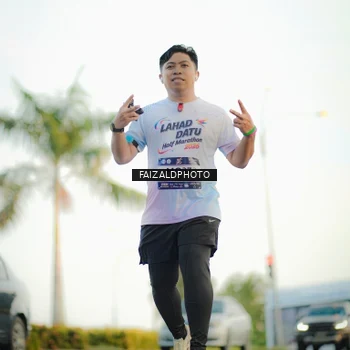 Runner Photo 7868585