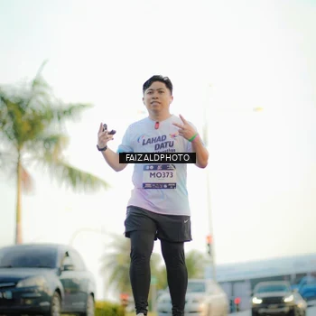 Runner Photo 7868589