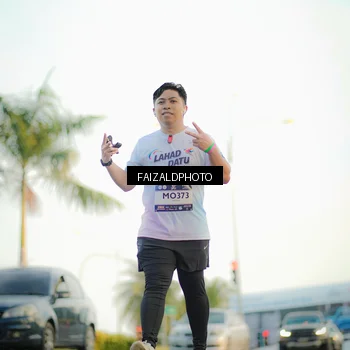 Runner Photo 7868601
