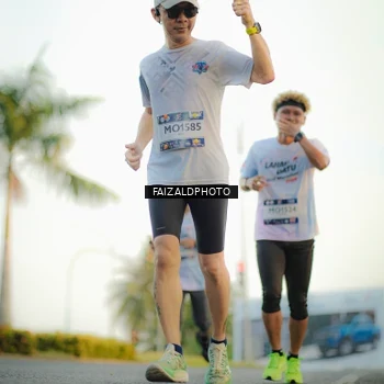 Runner Photo 7868630