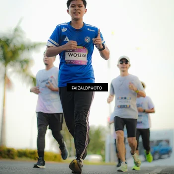 Runner Photo 7868648