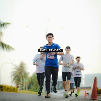 Runner Photo 7868675
