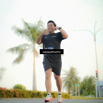 Runner Photo 7868745