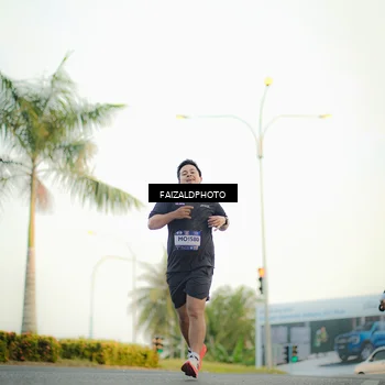 Runner Photo 7868770