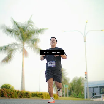 Runner Photo 7868773